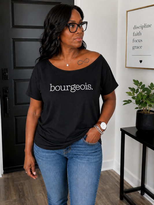 bourgeois. Embroidered Statement Tee